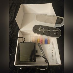 Temptu 2.0 Airbrush Makeup Starter Kit